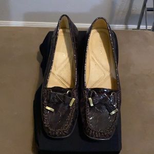 Dressy flats by Naturalizer 8.5 medium